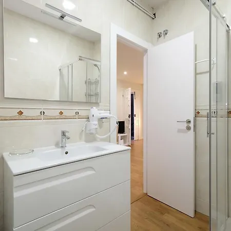 Apartment Tuguest Atico Imprenta Granada
